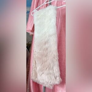 New Inc Inter Concepts women’s faux fur scarf wrap soft blush pink 🎁 birthday